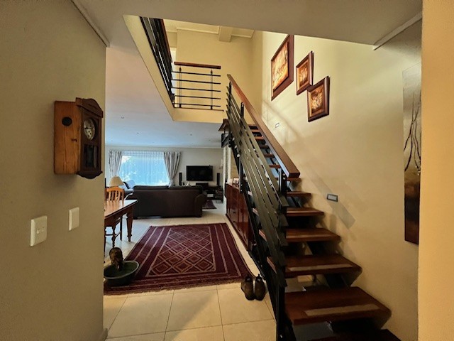 3 Bedroom Property for Sale in Stonehurst Mountain Estate Western Cape